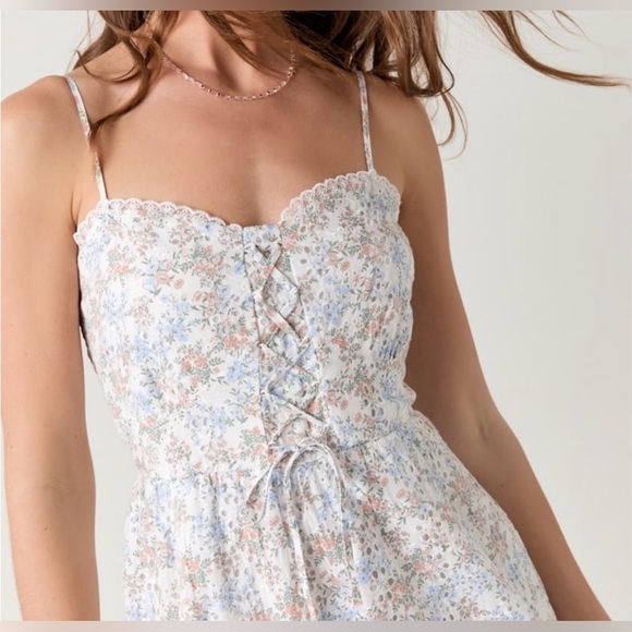 Audrey Parks Dresses & Skirts - AUDREY PARKS x FRANCESCAS Eyelet Floral Print Maxi Dress